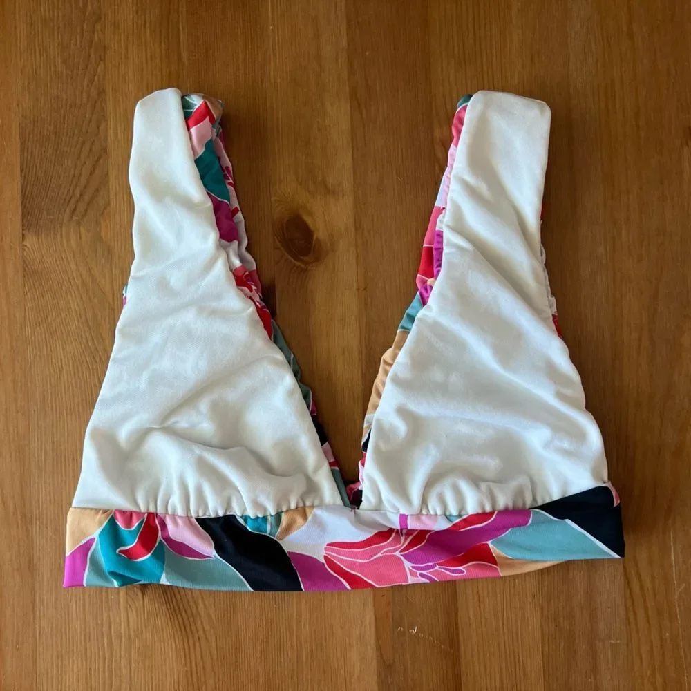 Billabong Women's Multi Color Island Floral Plunge Bikini Top